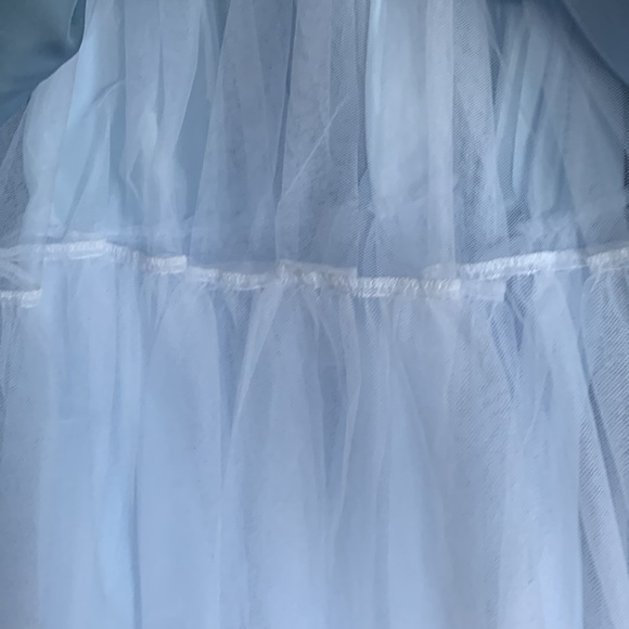 Betsy & Adam gown. Size 10 ONLY worn once Superb condition. Strapless Great deal - Picture 8 of 8